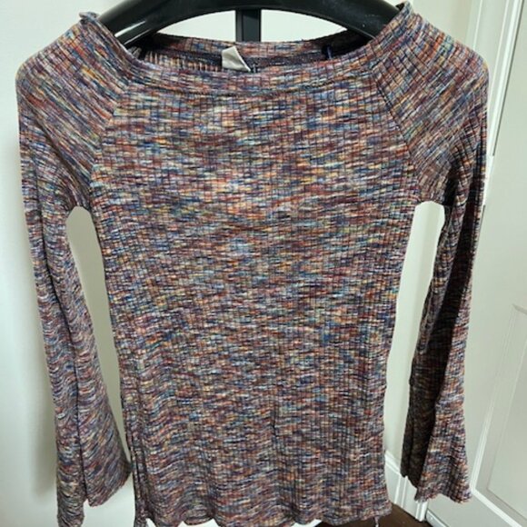 Anthropologie Tops - Anthropologie Akemi + Kin Bell Sleeve Sweater size S